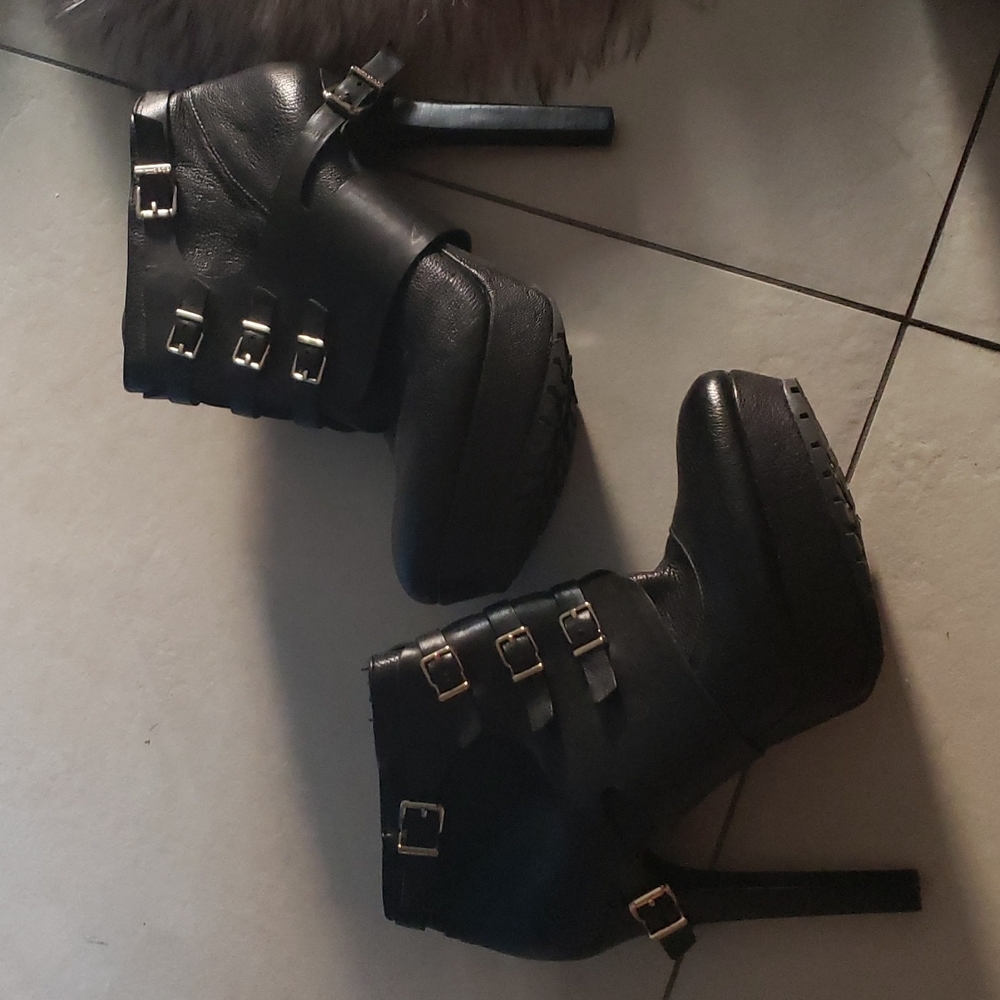 Bcbg Generation leather boots